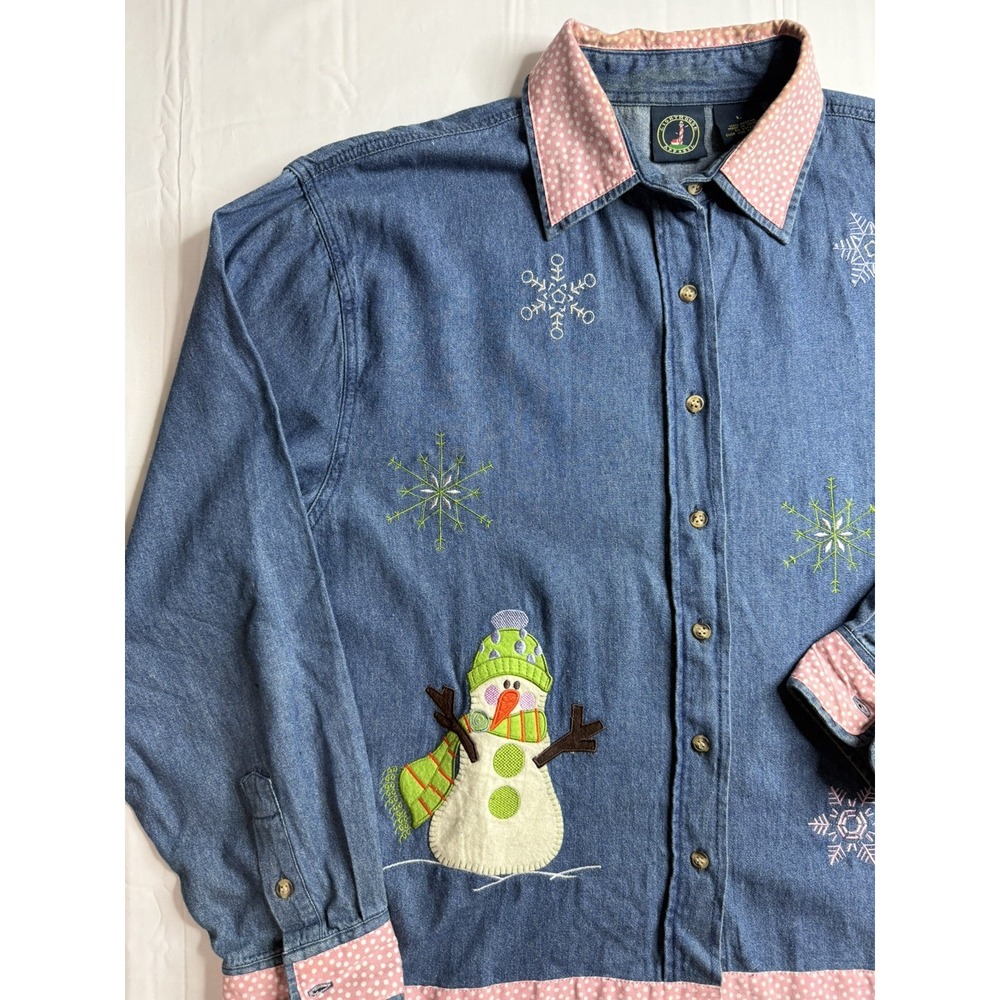 Lighthouse Apparel Women's Blue Denim Top Size L Embroidered Snowman Snowflake - Picture 2 of 11
